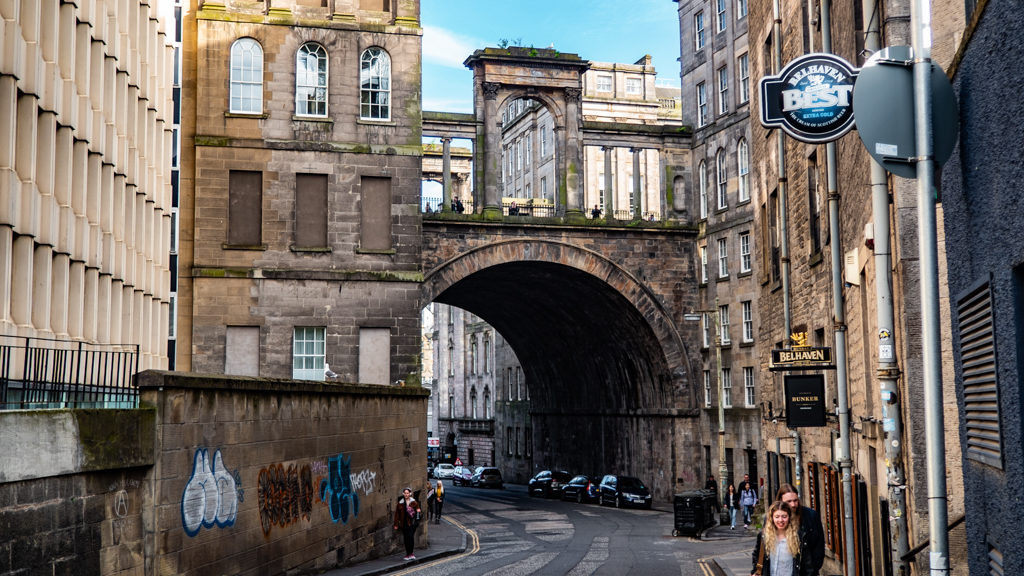 Calton Road Bridge in Edinburgh which is a Trainspotting film location