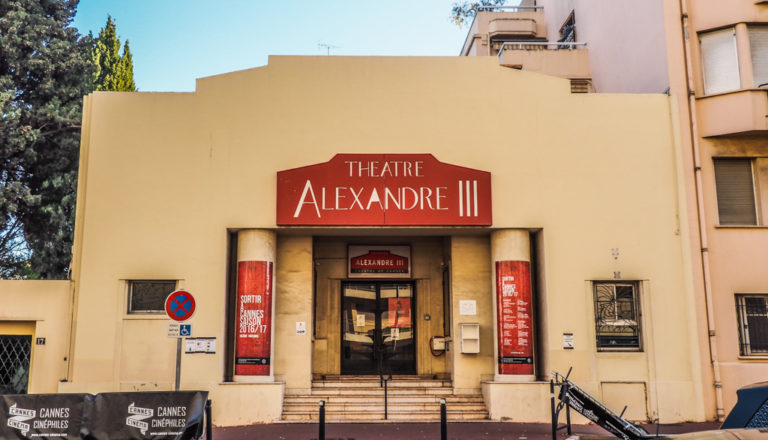 Cannes Film Festival: Six Ways to see films without a Badge/Accreditation | Cannes Film Festival Accreditation is not necessary to enjoy the Cannes Film Festival | Cannes Cinephile | almostginger.com