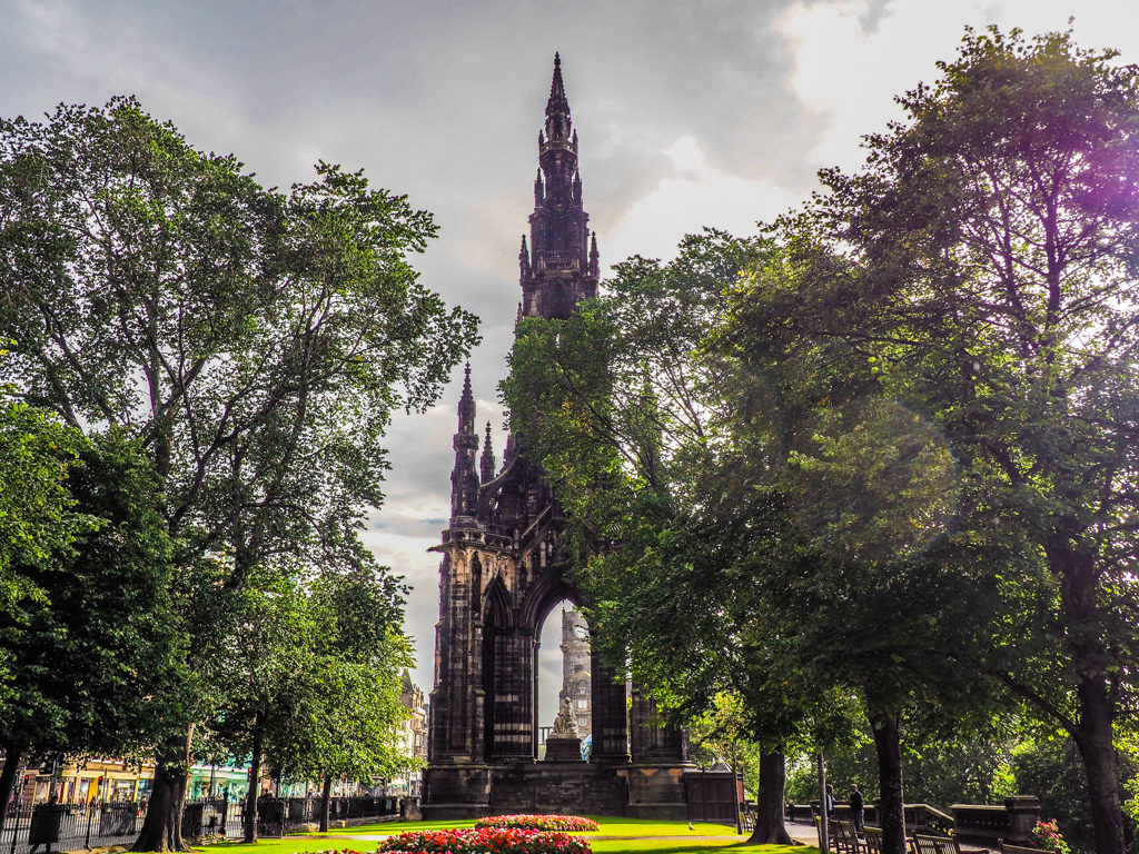 Hollywood Film Locations in Edinburgh: Cloud Atlas, Avengers & More! | almostginger.com