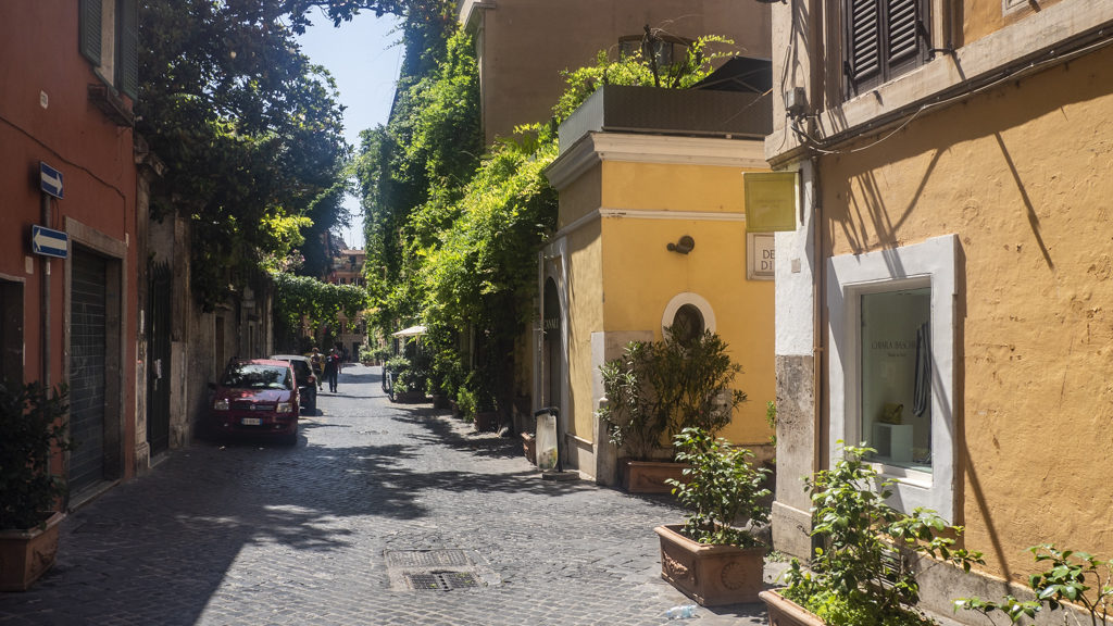 Via Margutta, 51 in Rome, a Roman Holiday Filming Location
