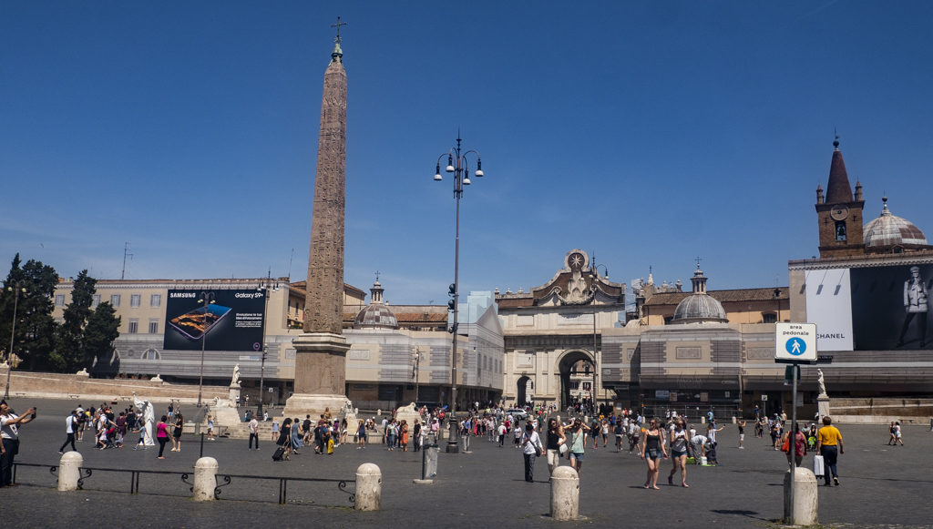 Piazza del Popolo, a To Rome with Love filming location