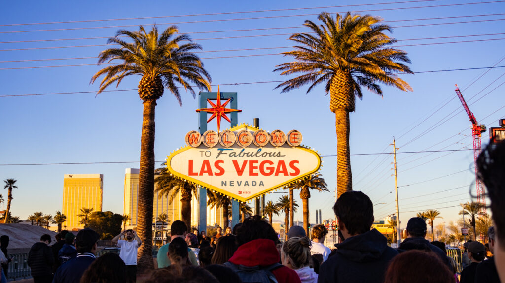 Offscreen Tourist Destinations Page - USA